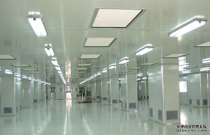 萬(wàn)級(jí)凈化車(chē)間裝修工程